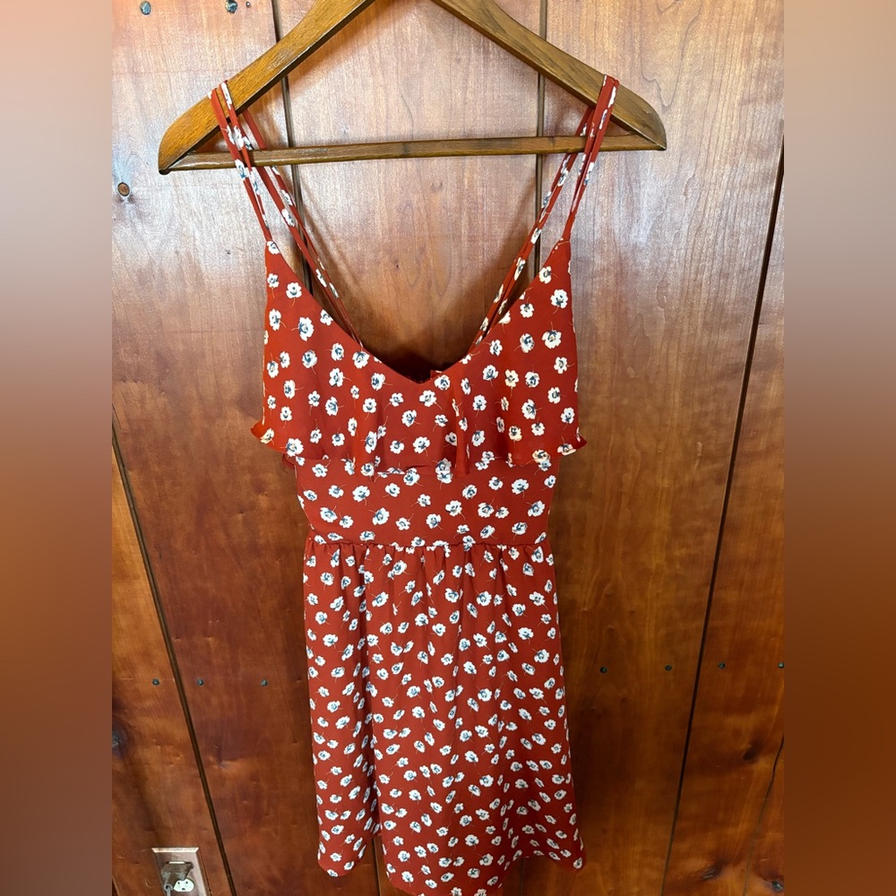 Autumn strappy dress, size large.